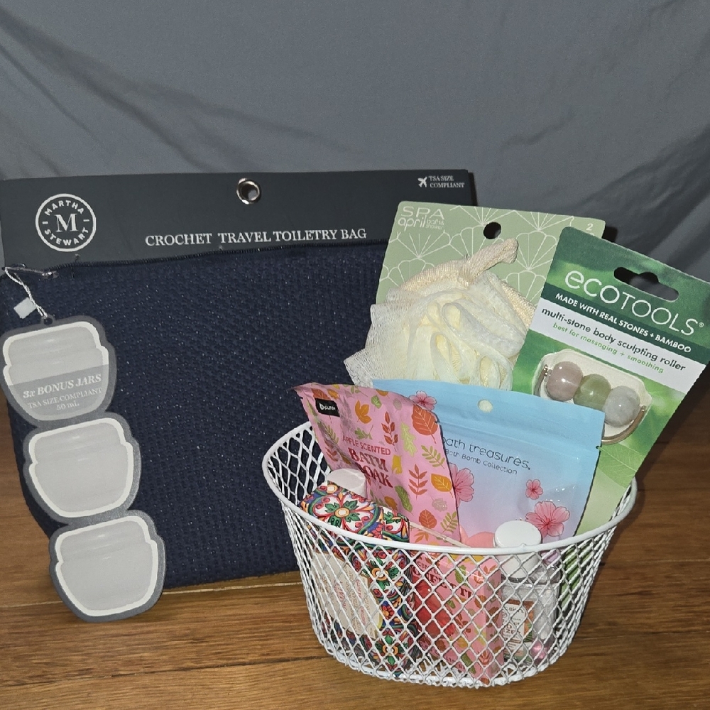 Martha Stewart Navy Crochet Toiletry Bag with Bath Accessories